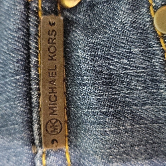 Michael Kors Bootcut Med Wash Faded Jeans With Metal Embellished Pockets Sz 10 - Picture 10 of 14
